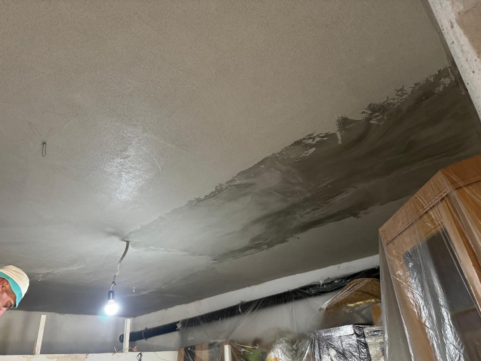 Rasatura soffitto interno